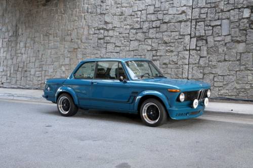 BMW - 2002