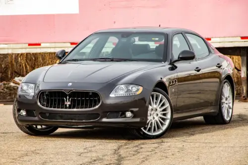 Maserati - Quattroporte (2003-2012)