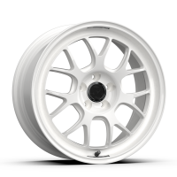 fifteen52 RSARW-89554+38 fifteen52 Apex RSR 18x9.5 5x114.3 38mm ET 73.1mm Center Bore Rally White